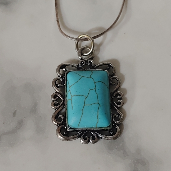 Turquoise Necklace - Picture 3 of 5